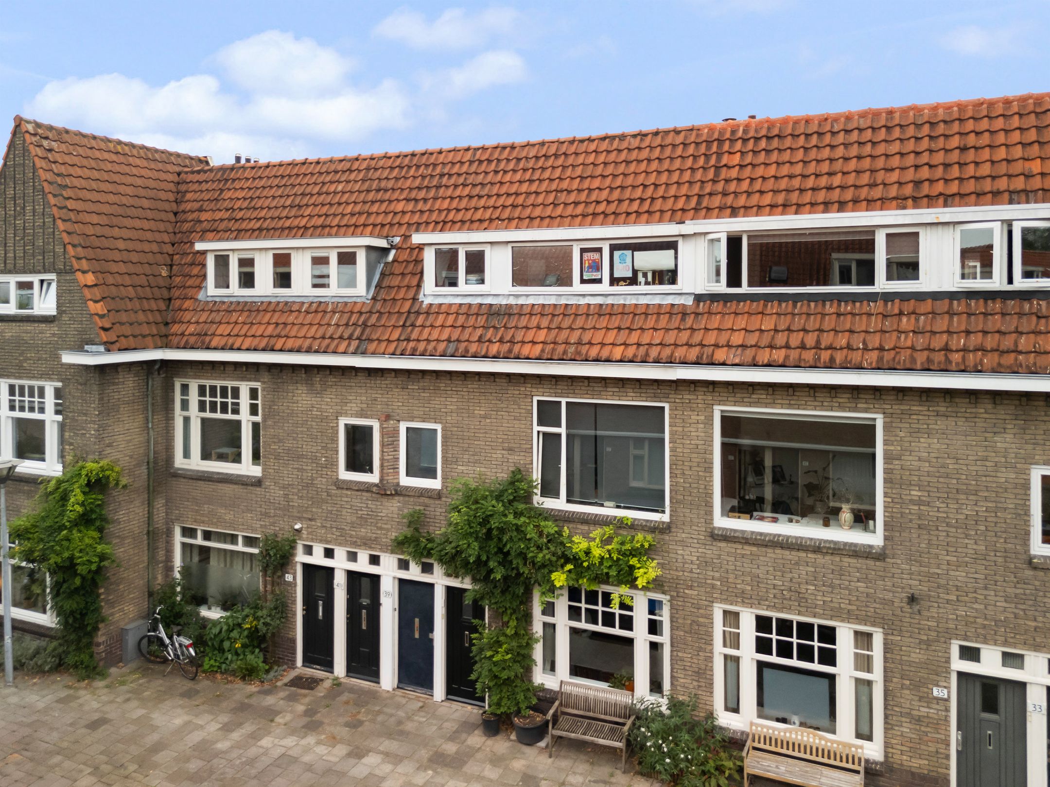 Photo 6 of Weltevredenstraat 37