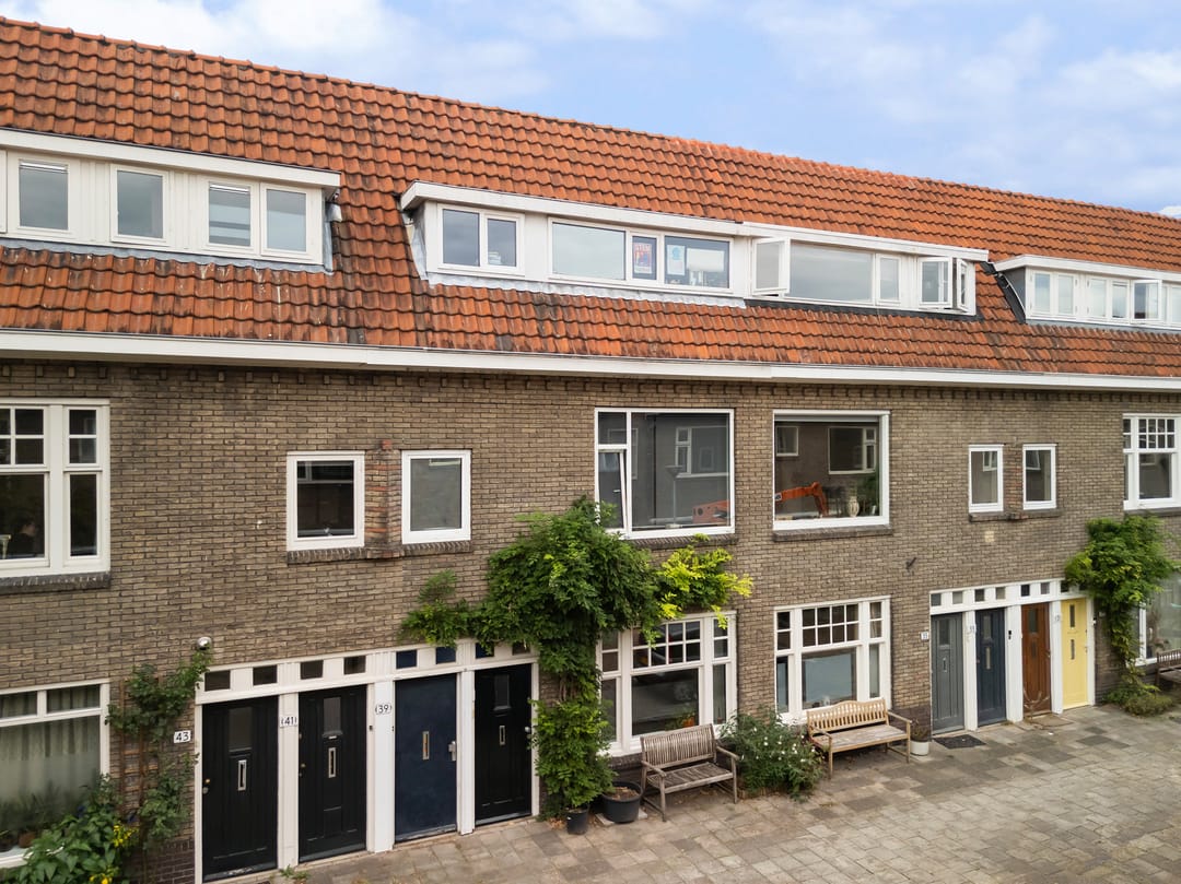 Photo 1 of Weltevredenstraat 37