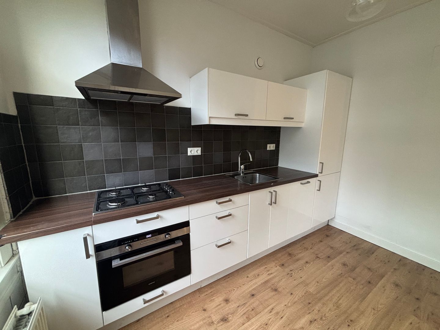 apartment for rent in Eerste Nassaustraat 32-2 1052 BH Amsterdam De Wittenbuurt-Noord