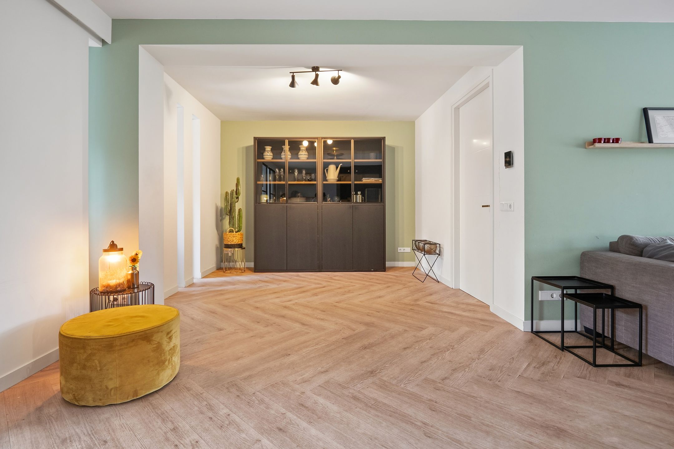 Photo 9 of Van den Wijghaertstraat 1