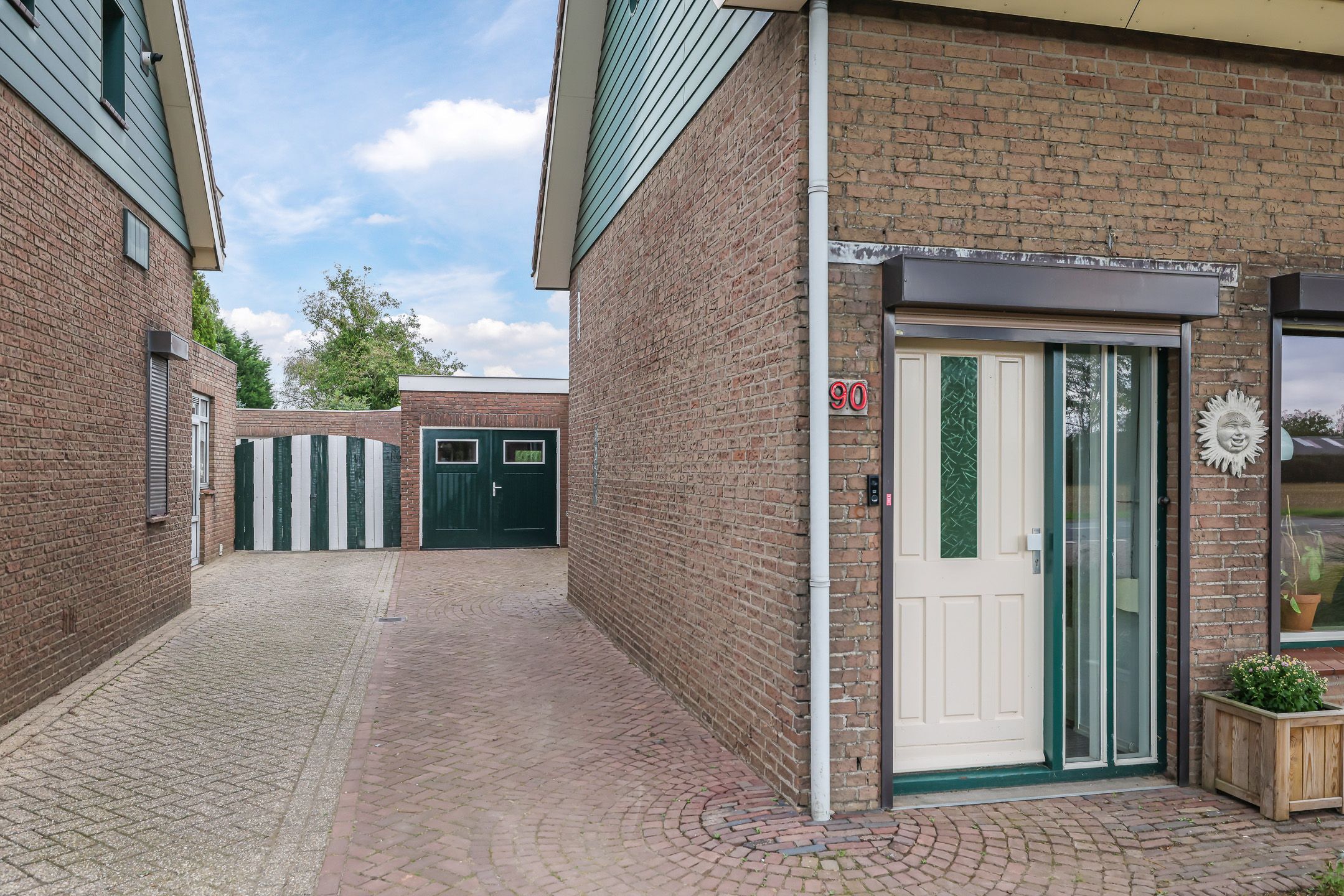 Photo 6 of van der Mondeweg 90