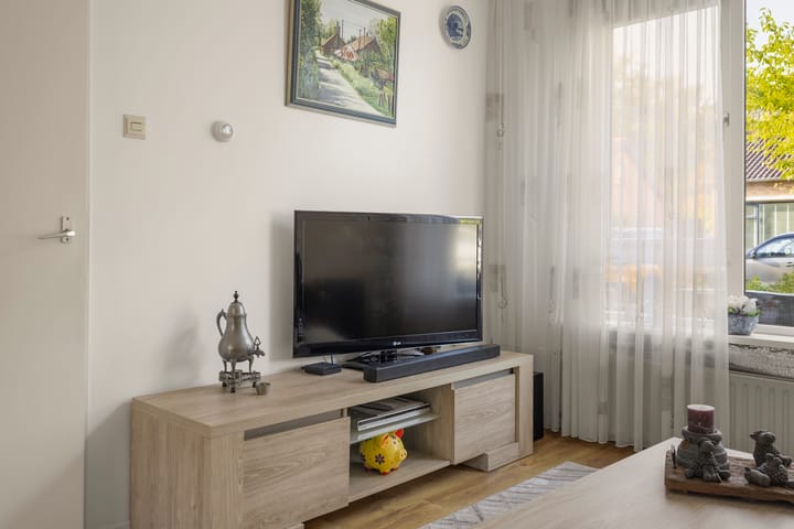 Tussenwoning te koop: Achterweg 14, Hagestein