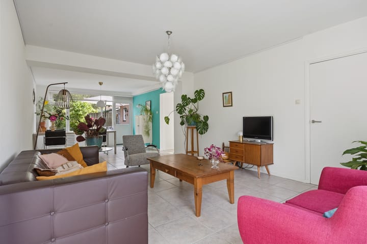 Hoekwoning te koop: Oranjelaan 48, Vlijmen