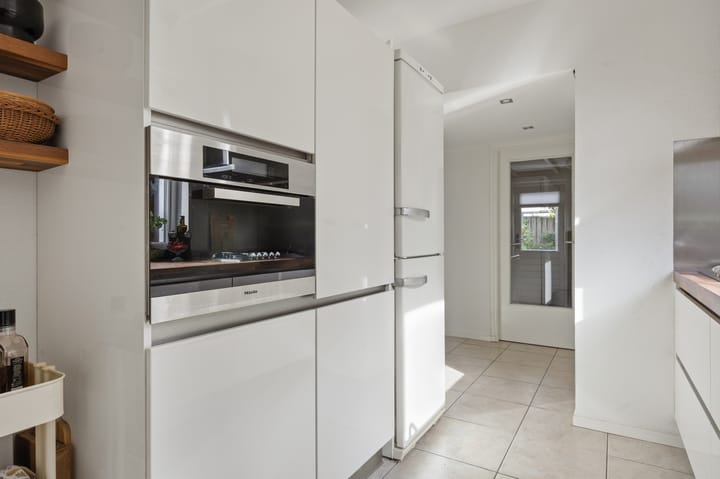 Hoekwoning te koop: Oranjelaan 48, Vlijmen