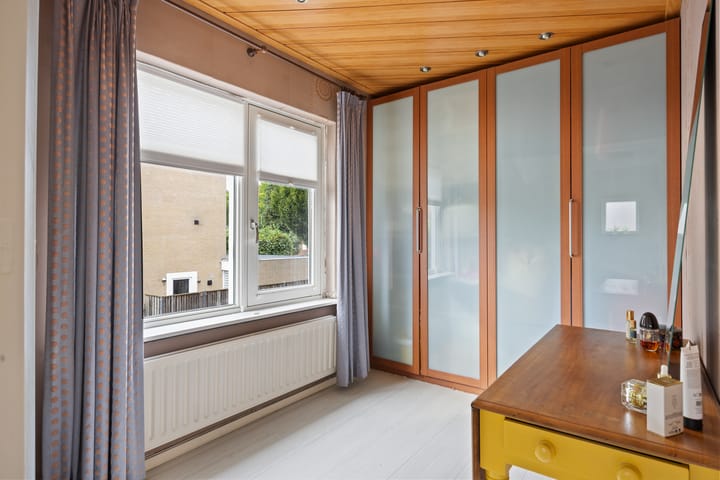 Hoekwoning te koop: Oranjelaan 48, Vlijmen