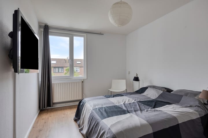Tussenwoning te koop: Musholm 92, Hoofddorp