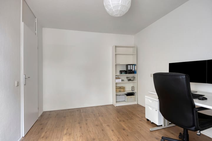 Tussenwoning te koop: Musholm 92, Hoofddorp