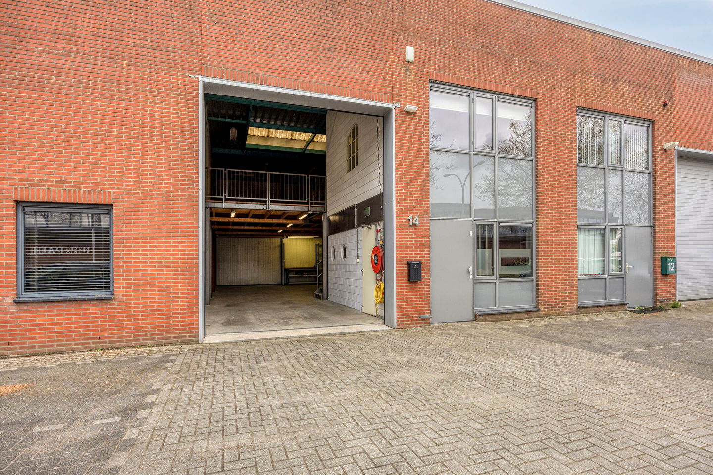 Bekijk foto 1 van Laan van Ambacht 14