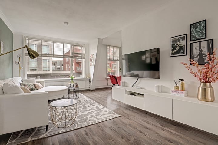 Appartement te koop: Burgemeester de Bruïnelaan 70B, Zwijndrecht