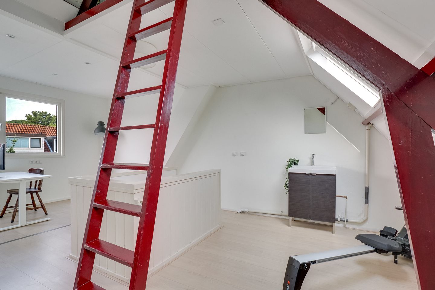 Photo 34 of Jacob Cabeliaustraat 22