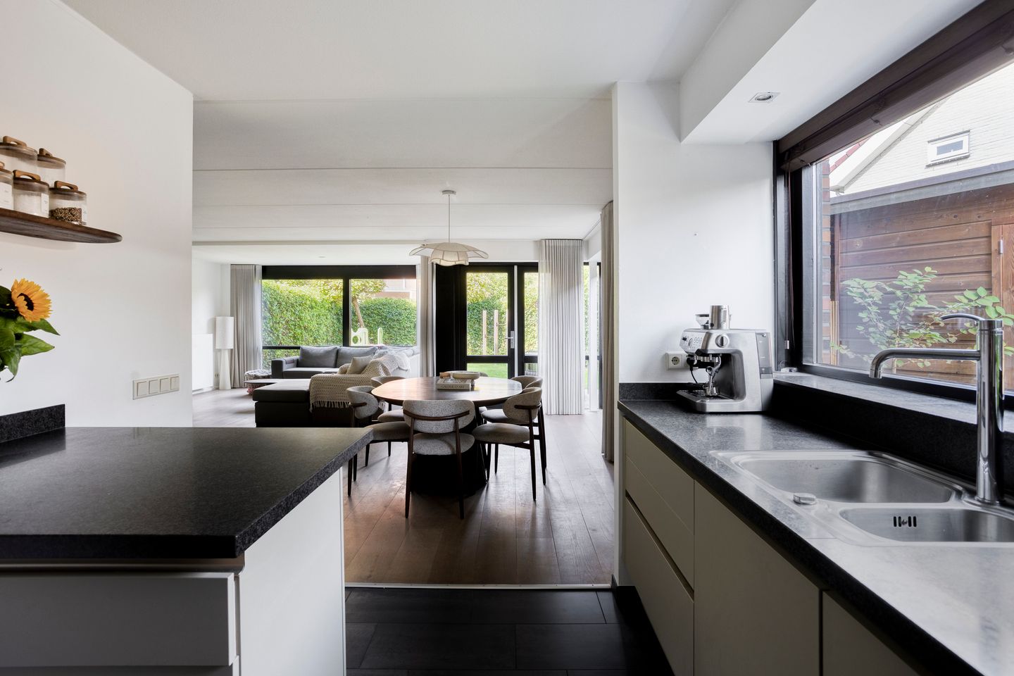 Photo 14 of Goudvisstraat 3