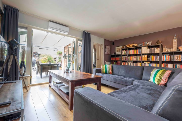Photo 5 of Bandoengstraat 12