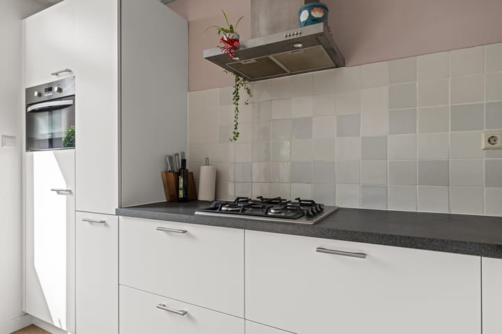 Tussenwoning te koop: Jan van Ieperenstraat 46, Benschop