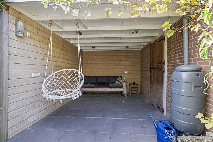 Tussenwoning te koop: Jan van Ieperenstraat 46, Benschop