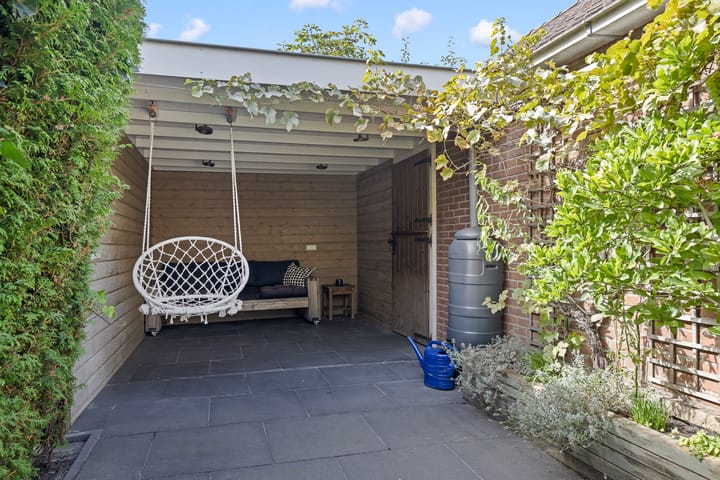 Tussenwoning te koop: Jan van Ieperenstraat 46, Benschop
