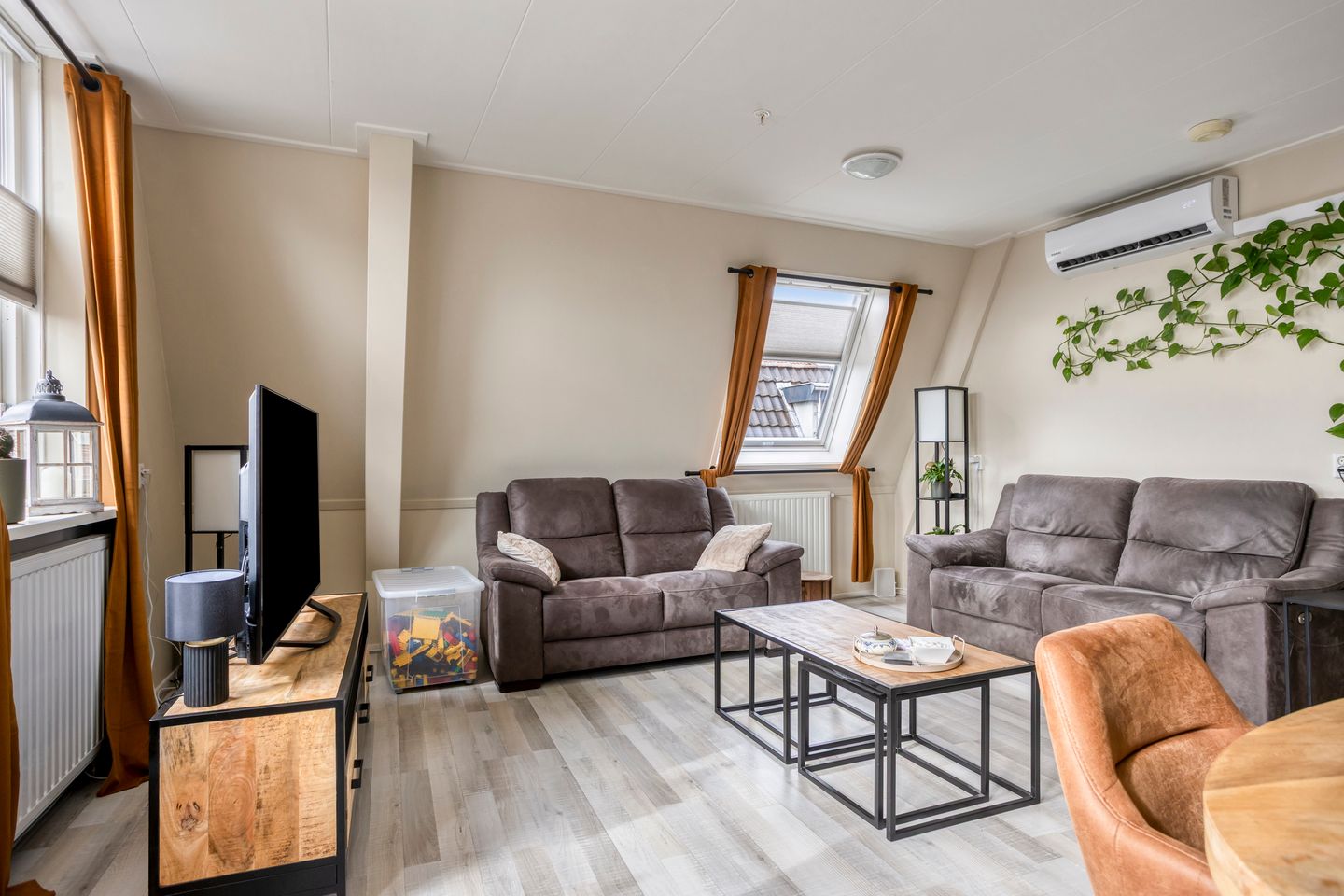 Photo 10 of Midstraat 175-D