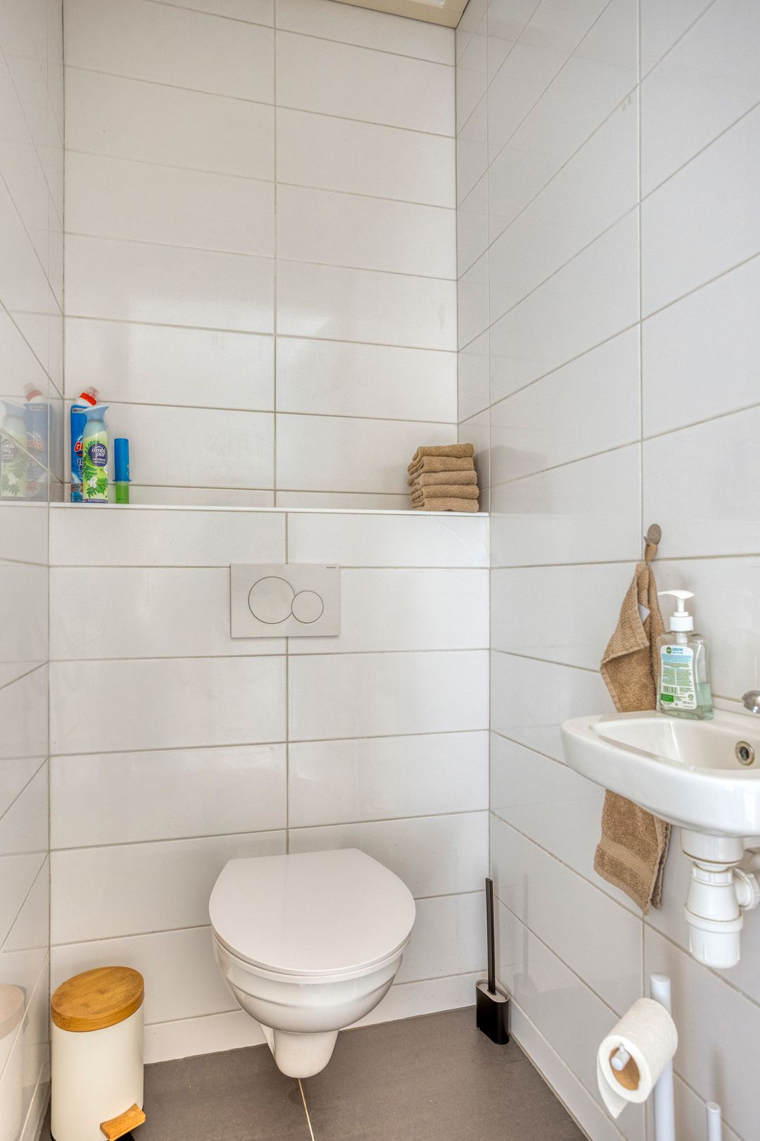Photo 28 of Midstraat 175-D