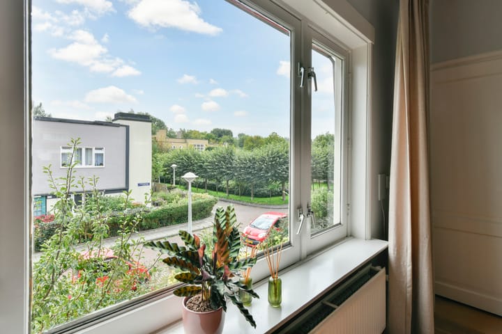 Appartement te koop: Tuinbouwstraat 82, Amsterdam
