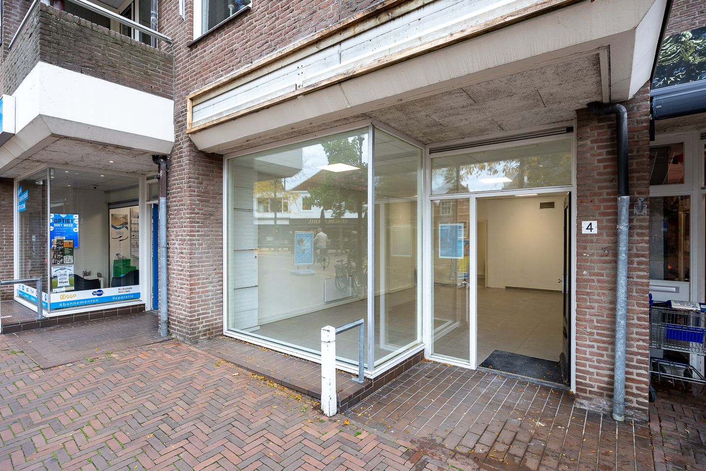 View photo 2 of Houttuin 4