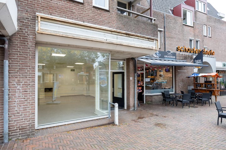 Houttuin 4
