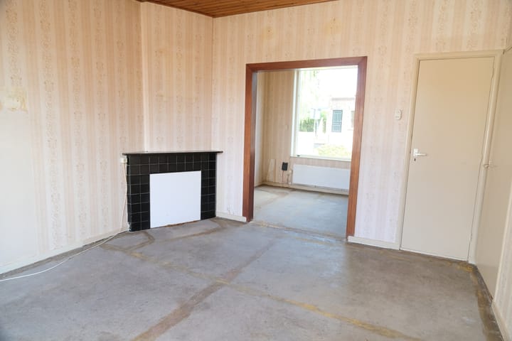 Tussenwoning te koop: Oudkerkseweg 42, Giessenburg