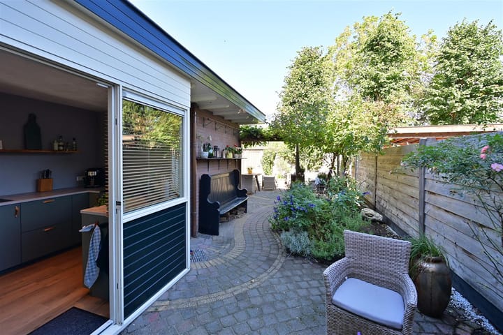 Tussenwoning te koop: Schakel 112, Loosdrecht