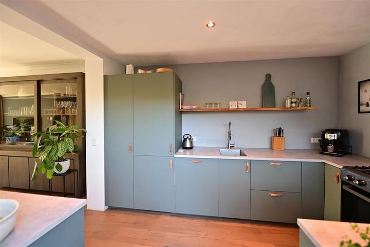 Tussenwoning te koop: Schakel 112, Loosdrecht