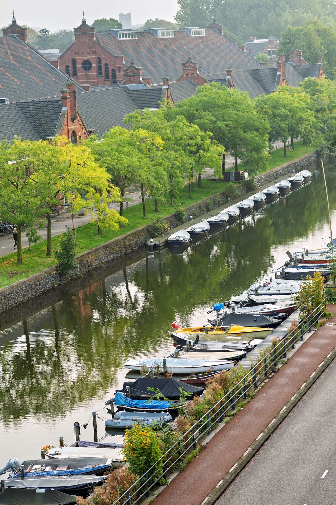 Photo 8 of Haarlemmerweg 201-A4
