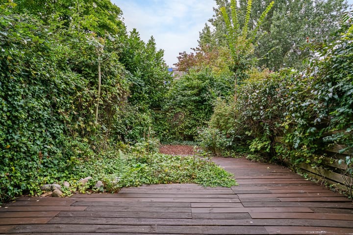 Tussenwoning te koop: Bertram 126, Uithoorn