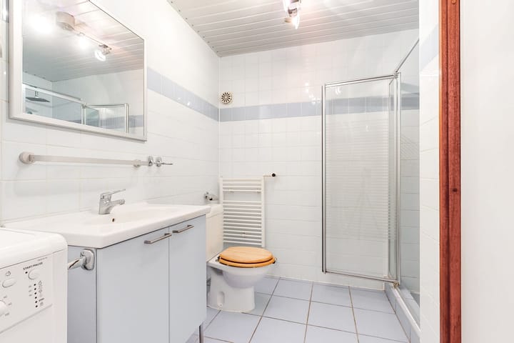 Tussenwoning te koop: Bertram 126, Uithoorn