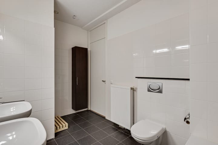 Appartement te koop: Achter de Cattentoren 79, Roermond