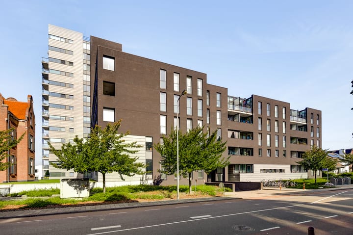 Appartement te koop: Achter de Cattentoren 79, Roermond