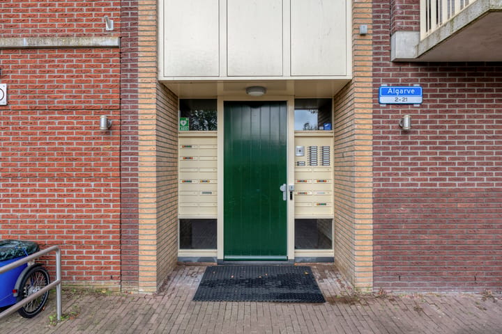 Appartement te koop: Algarve 10, Purmerend