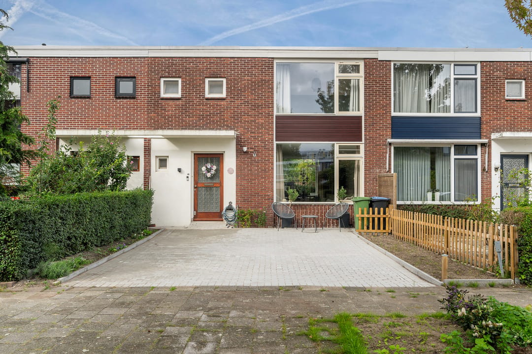 Photo 38 of Leeghwaterstraat 16
