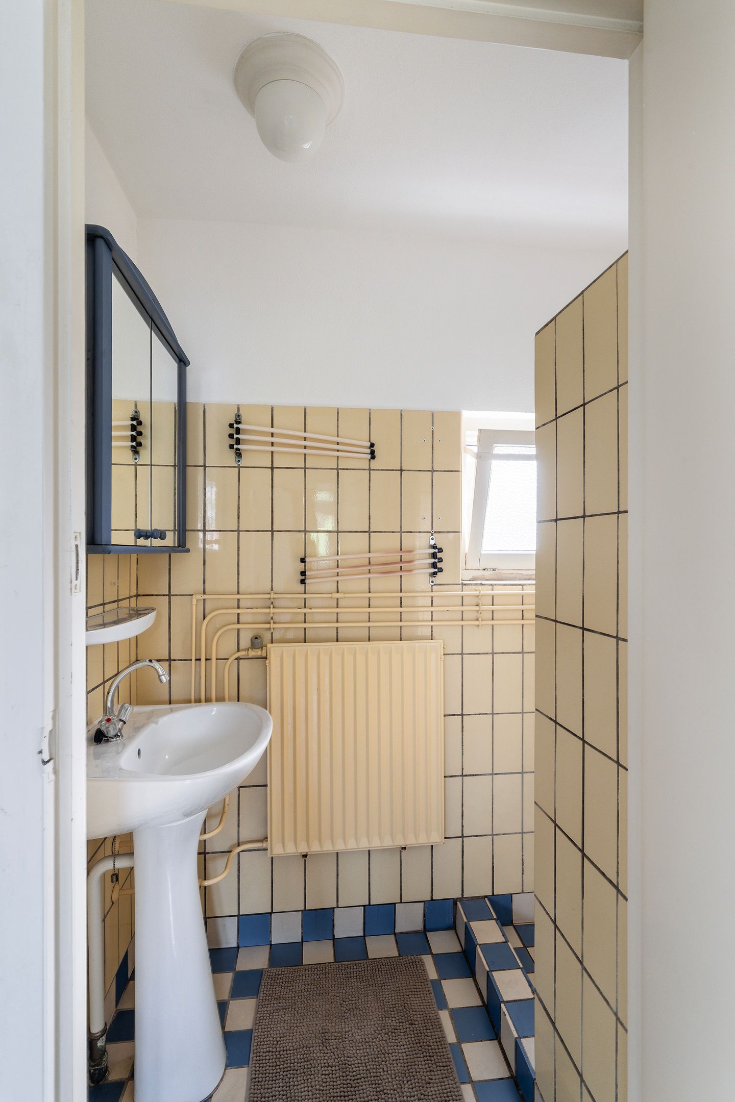 Photo 34 of Leeghwaterstraat 16