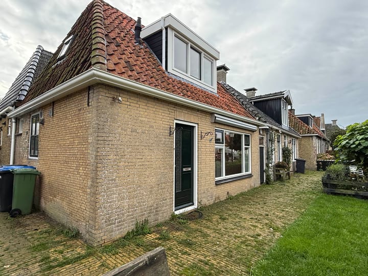 Twee-onder-één-kap te huur: Duivengracht 10, Kimswerd
