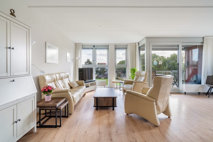 Appartement te koop: Ferdinand Bolstraat 21, Woerden