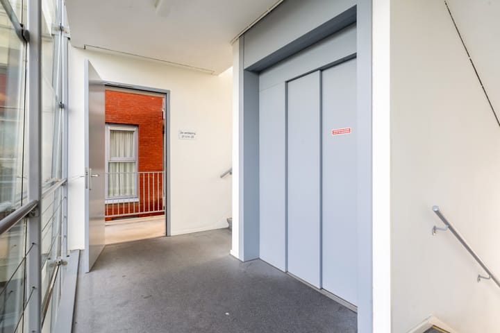 Appartement te koop: Ferdinand Bolstraat 21, Woerden