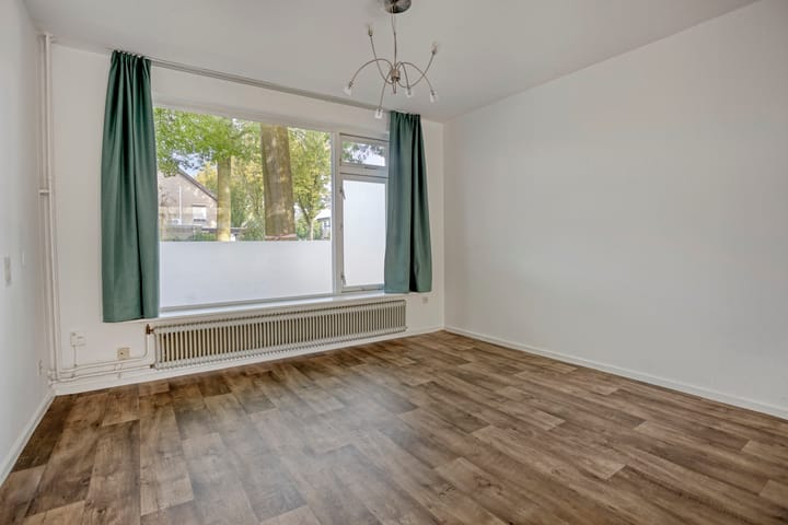 Foto 5 van Van Maanenstraat 66