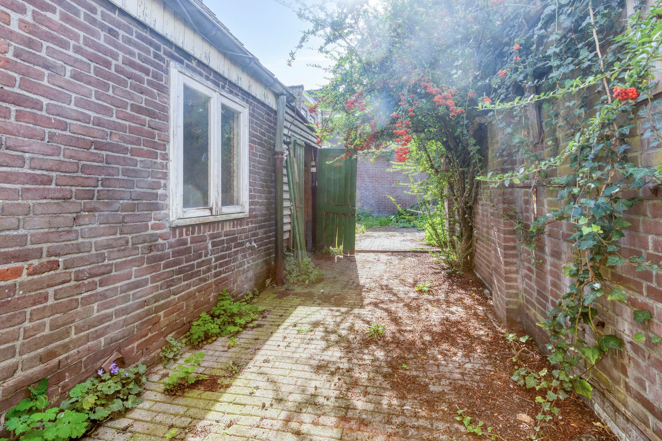 Photo 6 of Vossenstraat 11