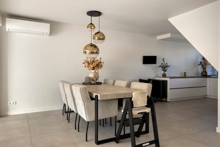 Tussenwoning te koop: Koebergstraat 48, Tilburg
