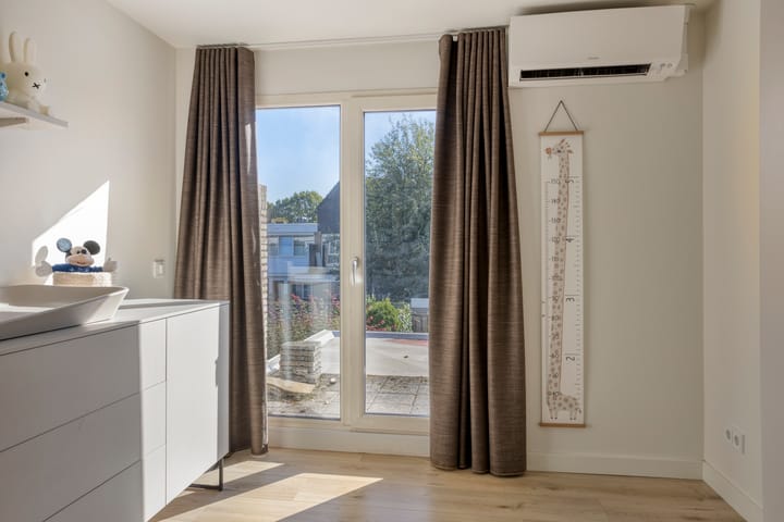 Tussenwoning te koop: Koebergstraat 48, Tilburg