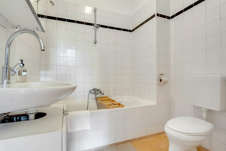 Appartement te koop: Steve Bikoplein 9H, Amsterdam