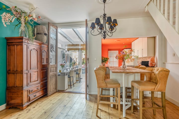 Twee-onder-één-kap te koop: Alkmaarseweg 47, Beverwijk