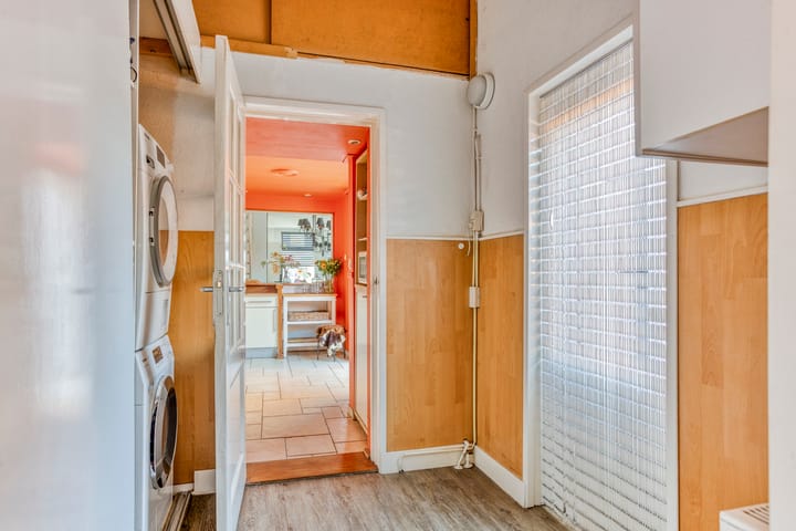 Twee-onder-één-kap te koop: Alkmaarseweg 47, Beverwijk