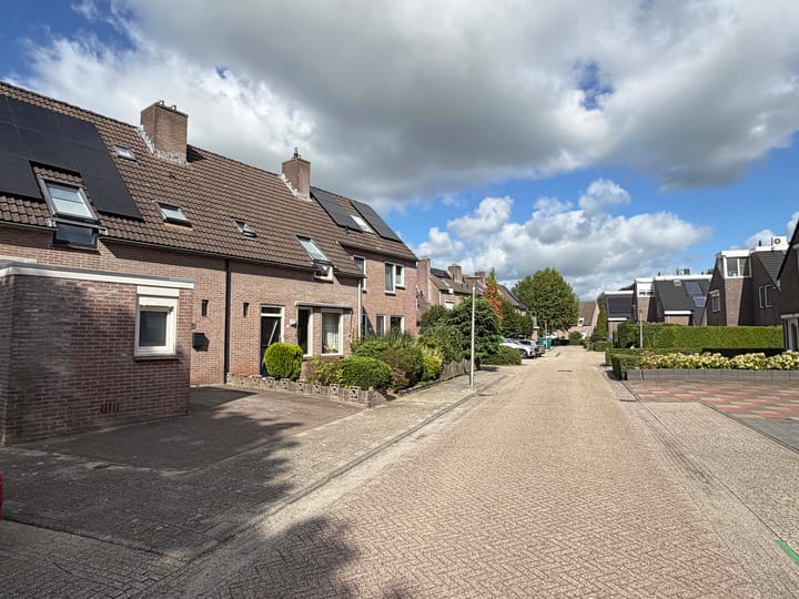 Hoekwoning te koop: van Twickelolaan 21, Coevorden