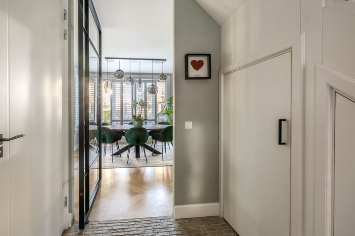 Hoekwoning te koop: Rogier van Otterloostraat 1, Berkel En Rodenrijs