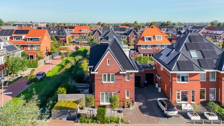 Hoekwoning te koop: Rogier van Otterloostraat 1, Berkel En Rodenrijs