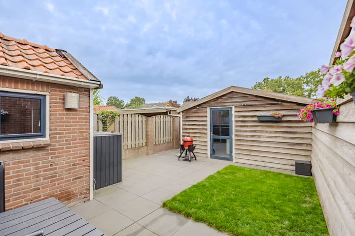 Tussenwoning te koop: Dorpsstraat 83, Meeuwen
