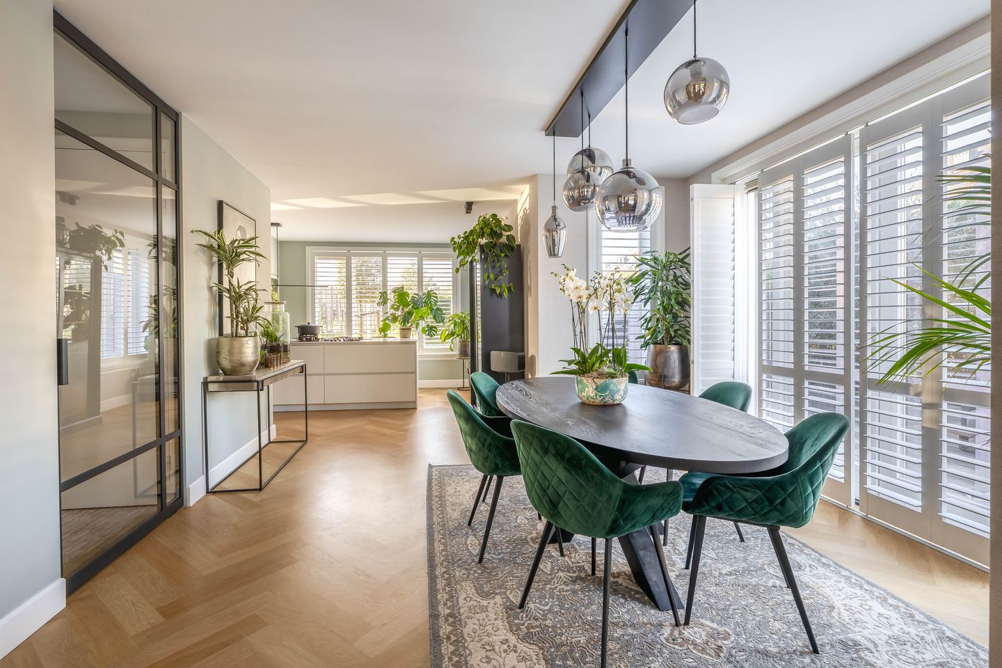 Foto 19 van Rogier van Otterloostraat 1
